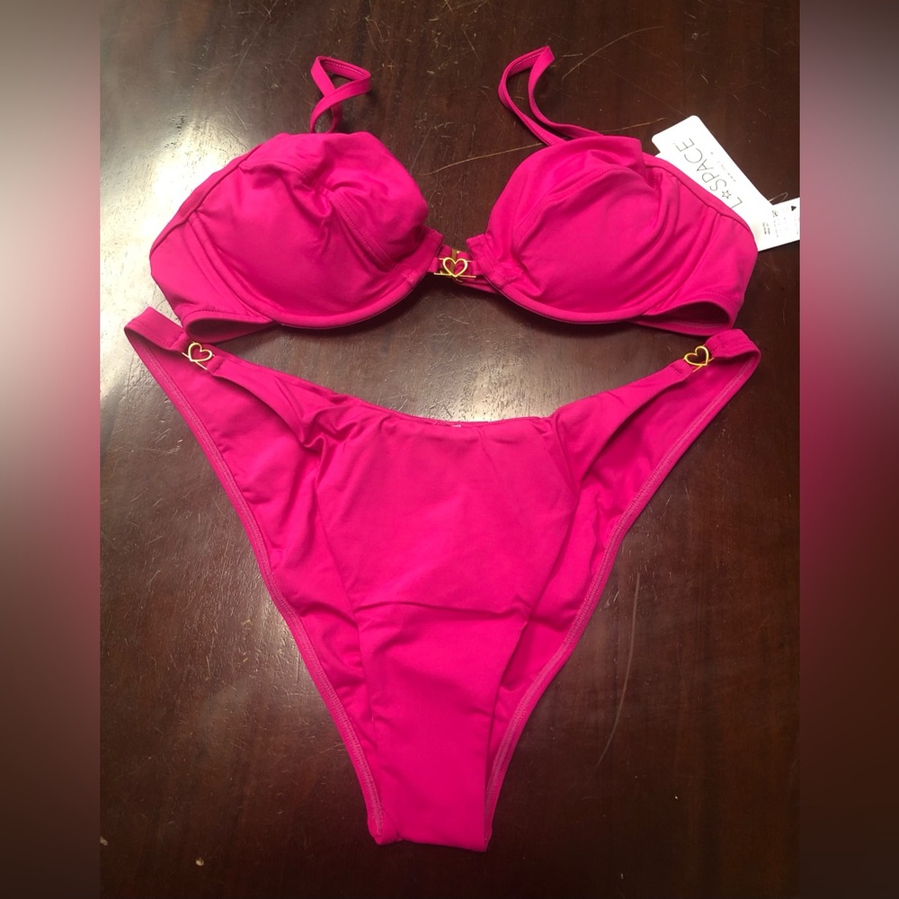 NWT L*Space FULL SET Ziggy Stardust Hot Pink Gold Heart Detail Top + Bottom